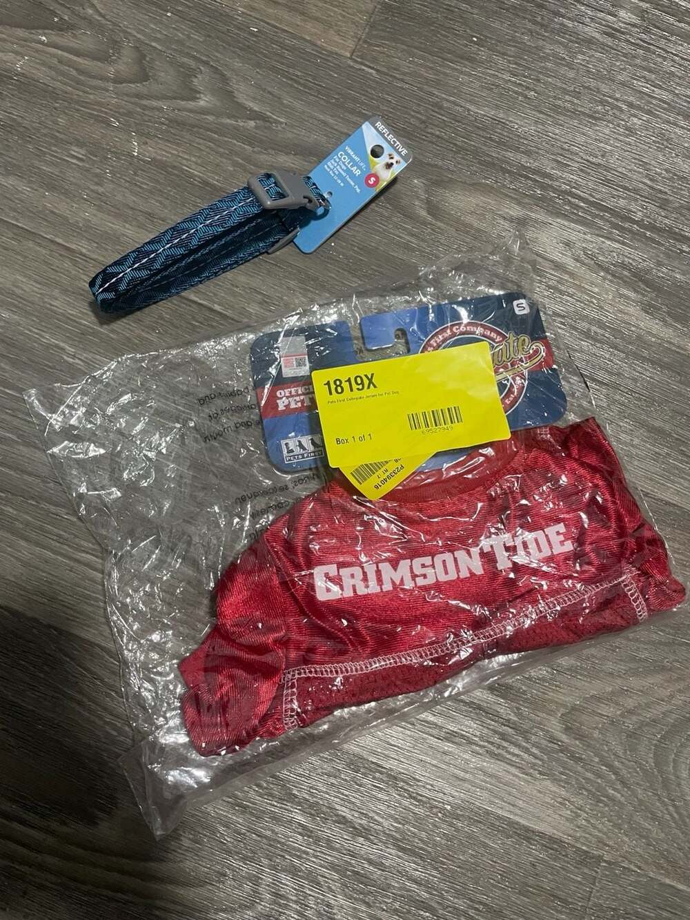 Pets First Alabama Crimson Tide Dog Jersey Size S and Vibrant Life Reflective Do